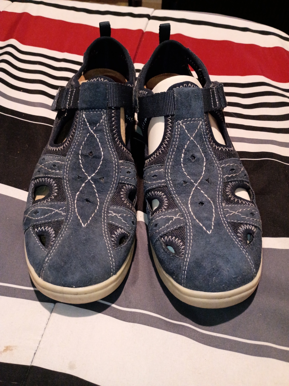 Earth Origins Suede Fisherman Sandals Navy Women’s Size 10wide GUC